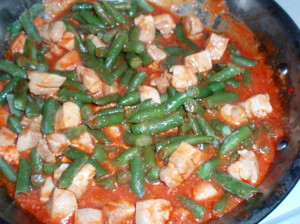 Chiocken and Green Beans in tomato sauce