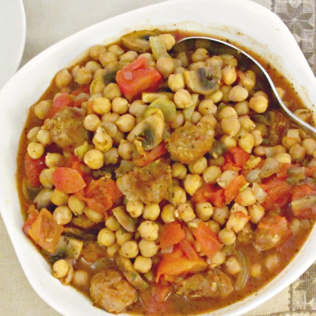 Mix Italian sausage and ceci - chickpeas - for a flavorful stew. 